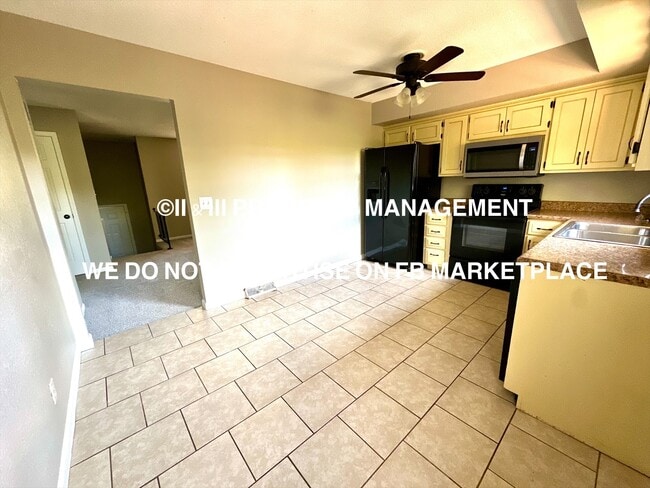 Foto del edificio - 8906 Haskins St