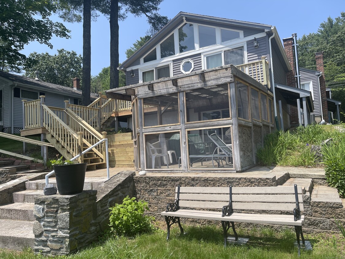 Primary Photo - 203 Pine Hollow Rd
