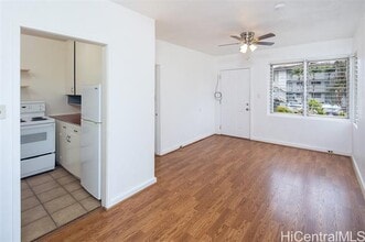 Building Photo - 1115 Hassinger St