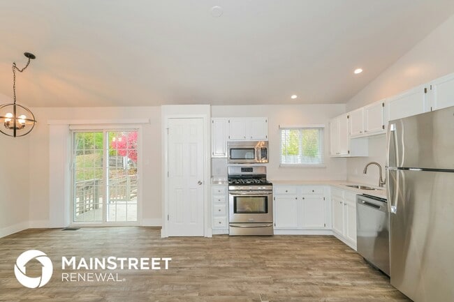 Building Photo - 1723 Lynncove Ln