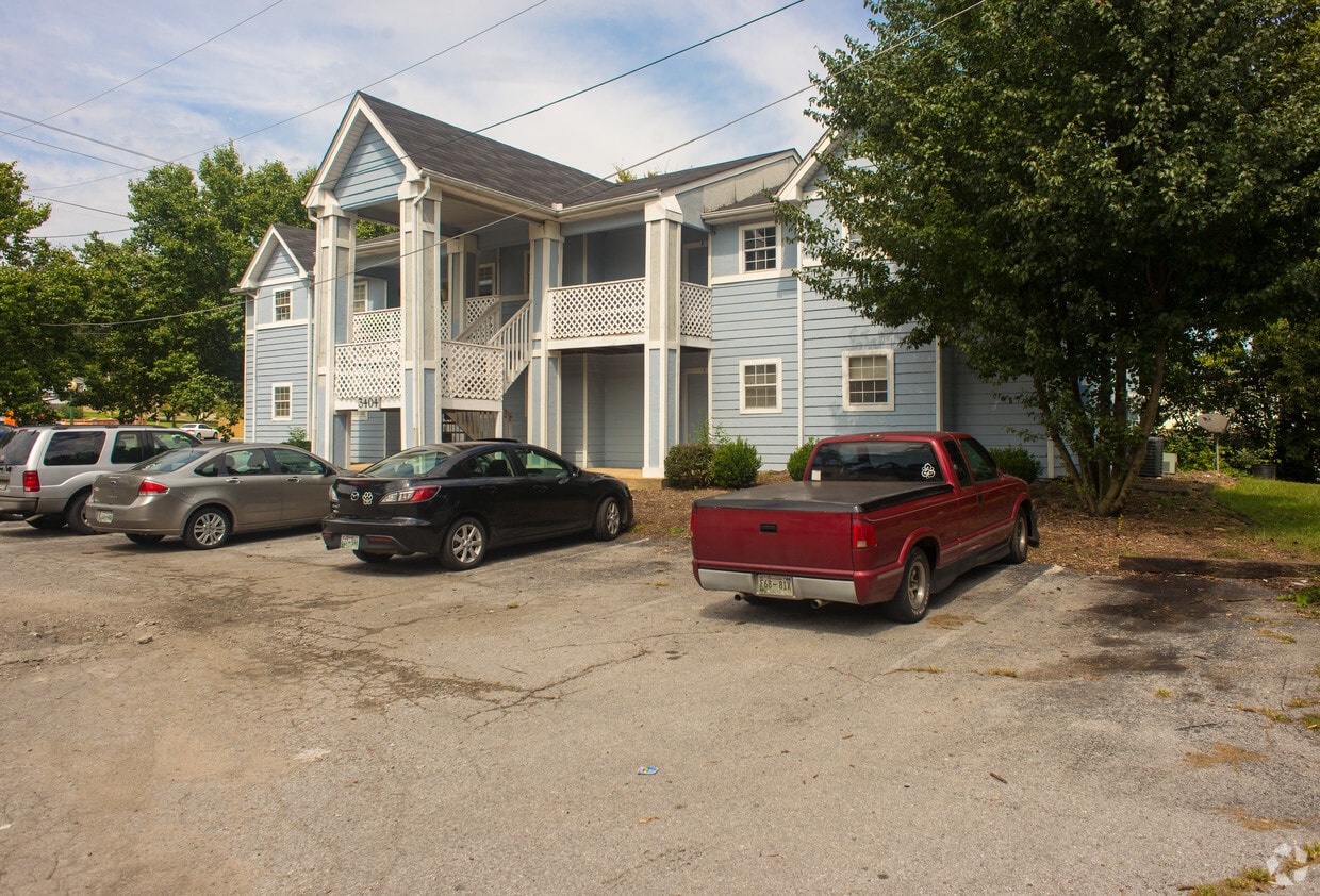3404 Dayton Blvd, Chattanooga, TN 37415 Apartments in Chattanooga, TN
