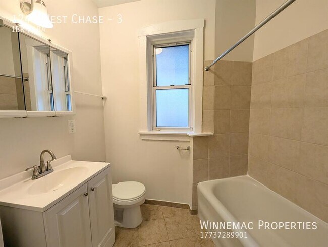 Foto del edificio - 1243 West Chase