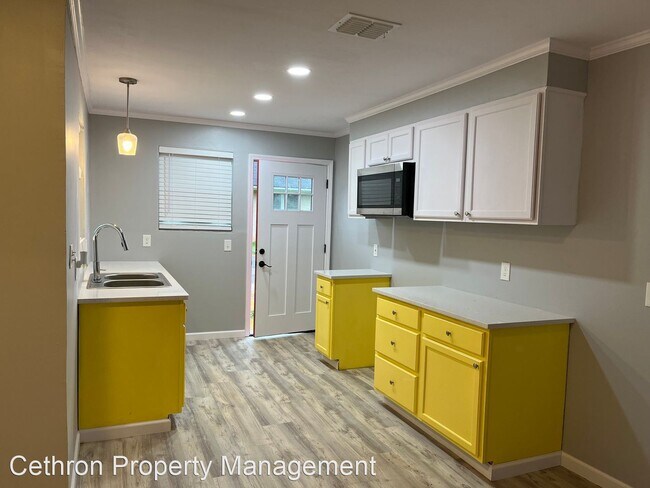 Building Photo - 2 br, 1 bath House - 301 Edwards St.