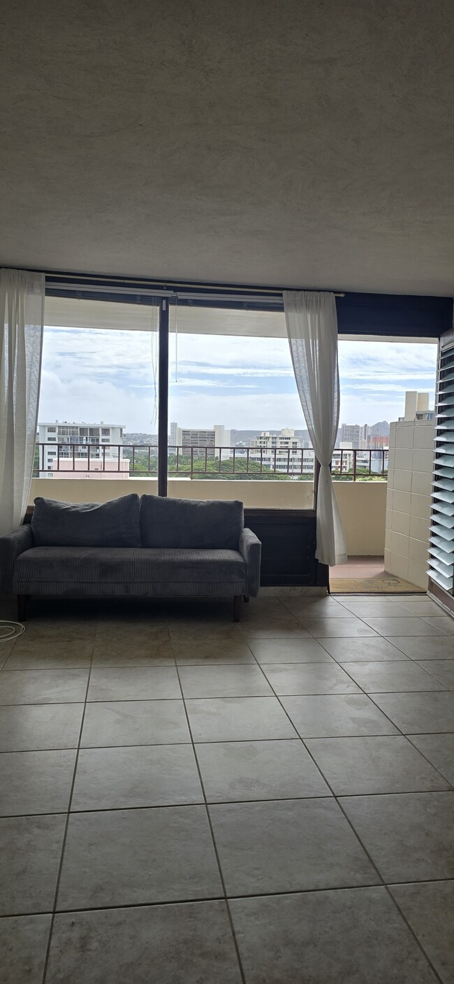 Foto del edificio - 1710 Makiki St