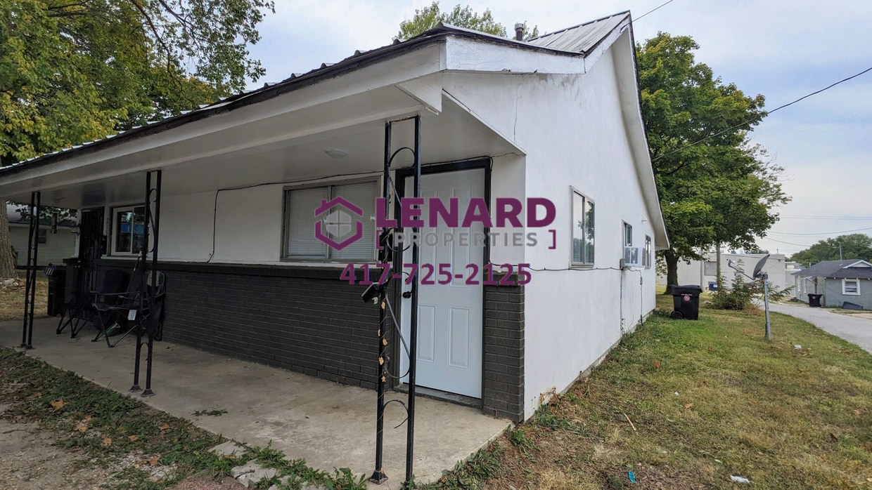 Primary Photo - 215 North St