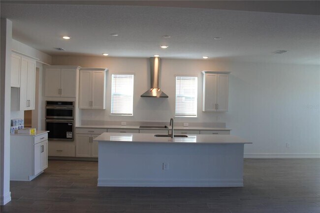 Foto del edificio - 18562 Serene Lk Lp