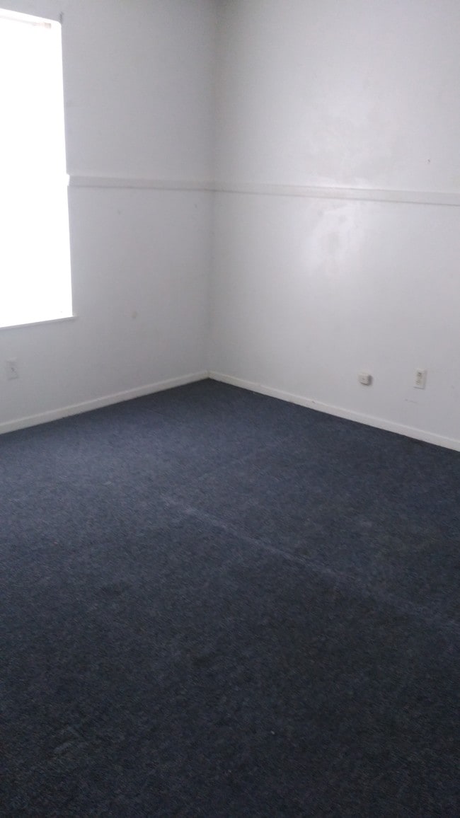 Building Photo - 118 Arthur Dr