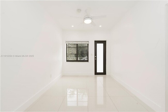 Building Photo - 7620 Abbott Ave