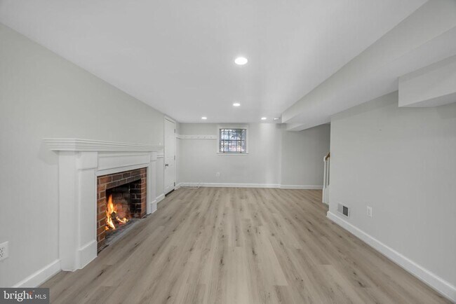 Foto del edificio - 2355 N Quincy St