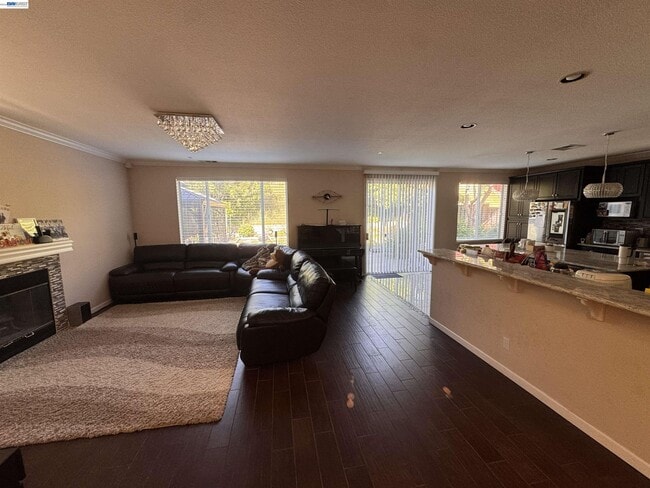Building Photo - 25806 Clear Springs Ct