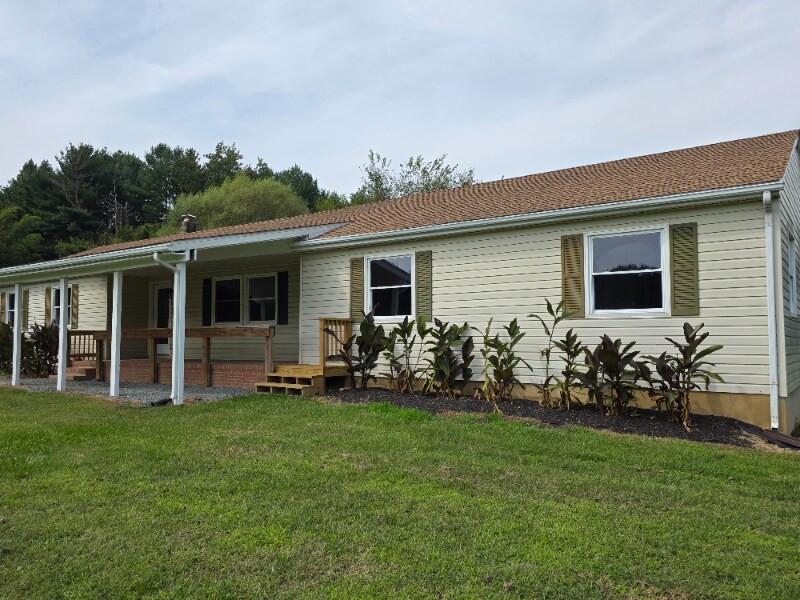 Foto principal - 235 Bryce Rd