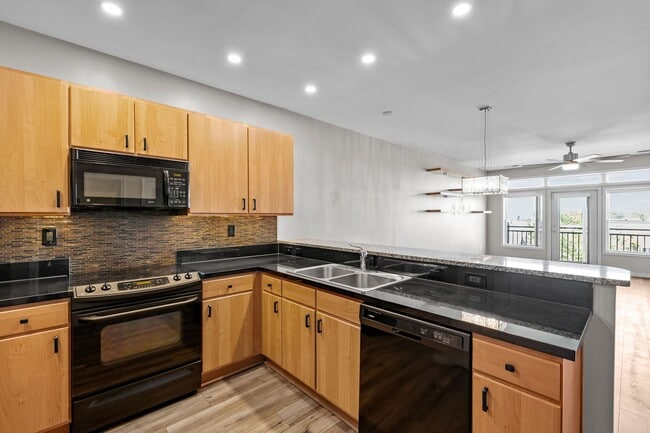 Foto del edificio - For Rent in Norfolk!