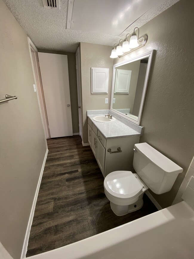 IMG_1982.jpg - Walnut Creek Apartments