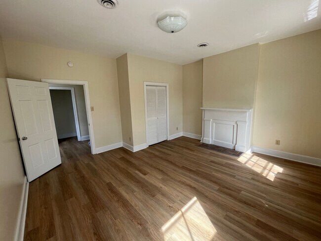 Foto del edificio - Stunning 2 Bed 1 Bath in Carver!