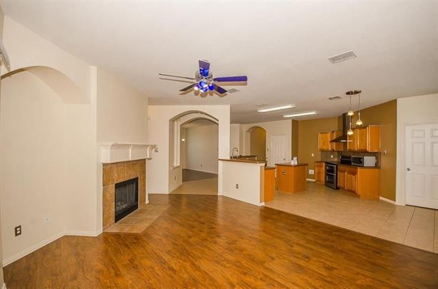 Foto del edificio - 5712 Eureka Bend