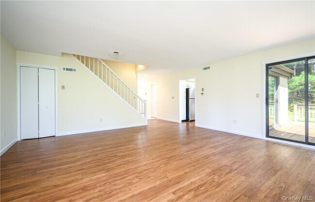 Building Photo - 436 Heritage Hls