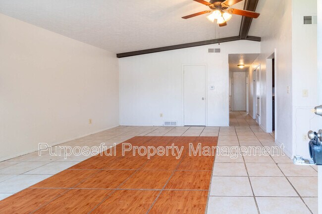Foto del edificio - 1324 SW 61st Terrace