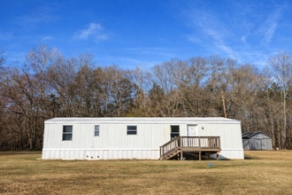 Building Photo - 124 Dakota Dr