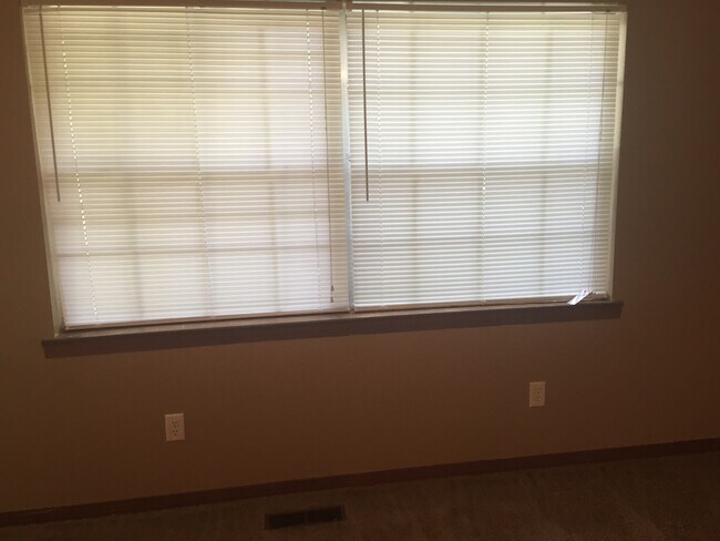 Foto del edificio - 108 Fair St