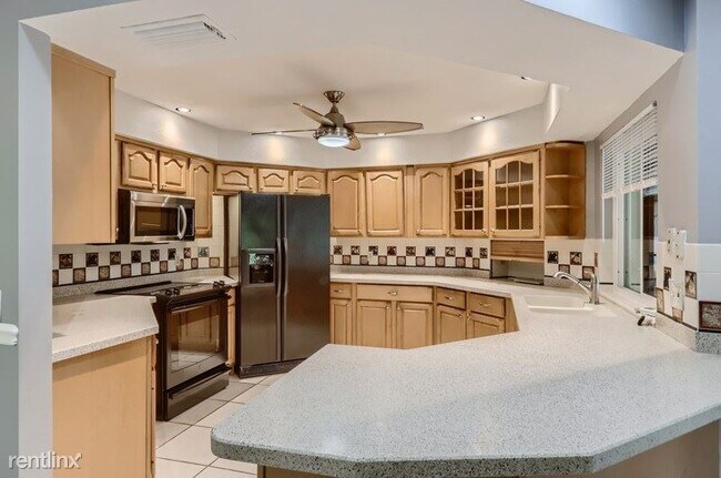 Foto del edificio - 4 br, 2 bath House - 3906 Broomsedge Ln UNIT