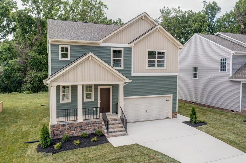 Foto principal - 304 Northfield Hts Ln