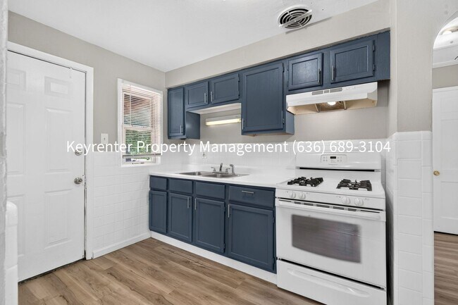 Foto del edificio - Charming Rehabbed 2-Bedroom Home