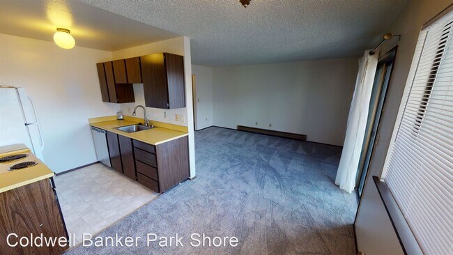 Building Photo - 1 br, 1 bath House - 1010 Perry Ave Suite 203