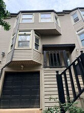Building Photo - 767 W 13th St