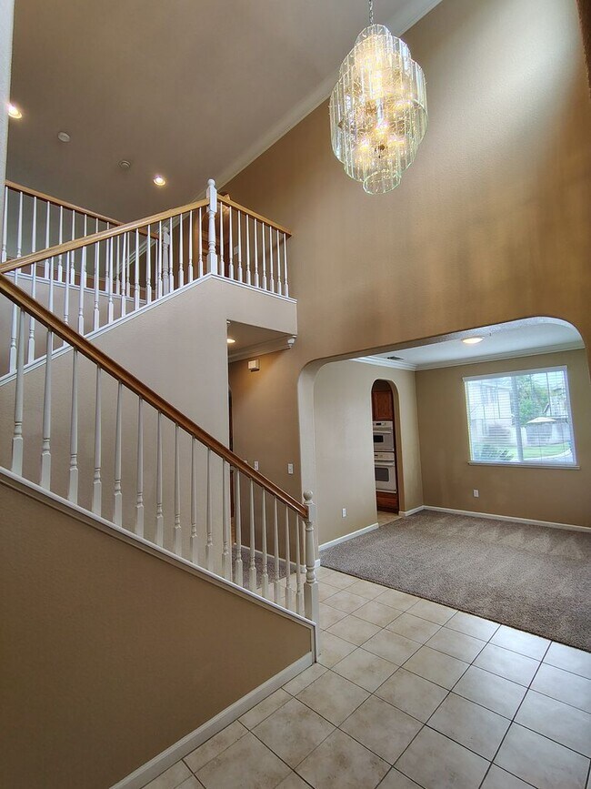 Foto del edificio - 13606 Brook Way
