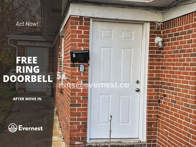 Building Photo - 1024 4th Ave W