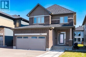 Building Photo - 744 Cope Dr