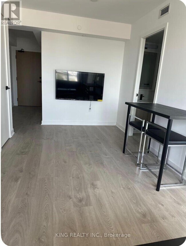 Building Photo - 36 Zorra St