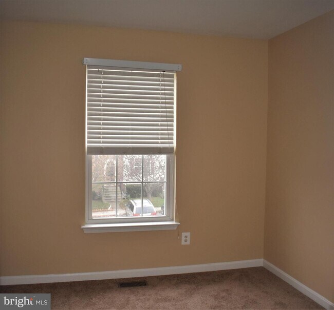 Foto del edificio - 550 Kirkcaldy Way