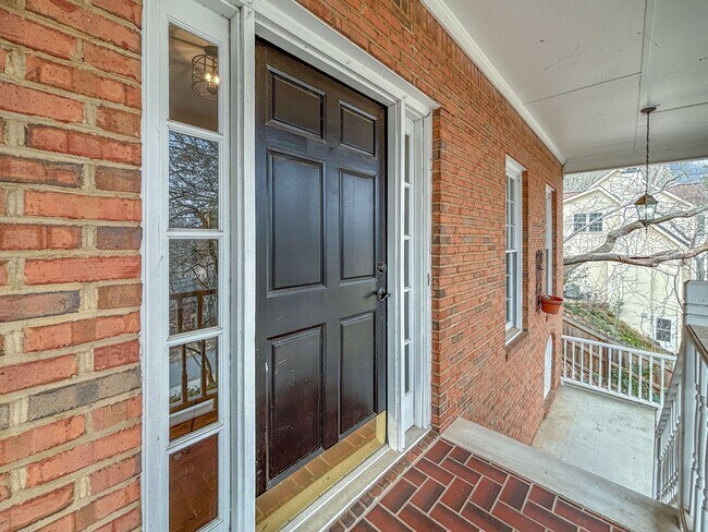 Foto del edificio - Stunning 4-Bedroom Home in Highland Pointe!