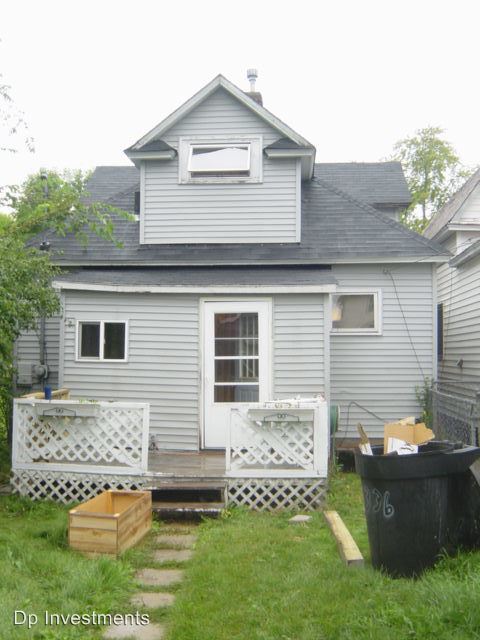 Building Photo - 2336 Banks Ave