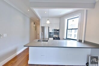 Building Photo - Tenth Avenue
