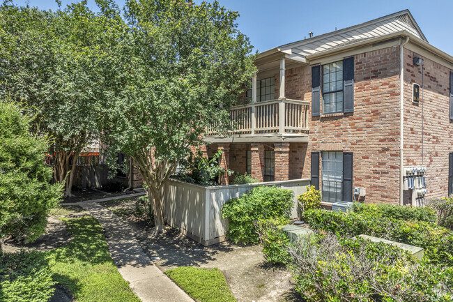 2255 Braeswood Park Dr - Alternate - Braeswood Park Condominiums