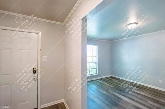 Foto del edificio - 3 br, 2 bath House - 947 W Mierianne St
