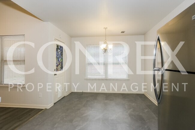 Building Photo - Beautiful 3 Bedroom Bungalow in Alexander,...