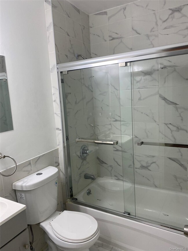 Foto del edificio - 75 Woodbine St