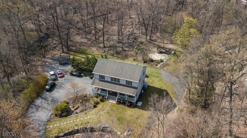 Primary Photo - 125 Newbury Pl