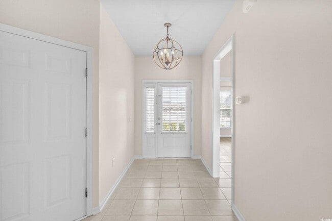 Building Photo - 2401 Hobart St