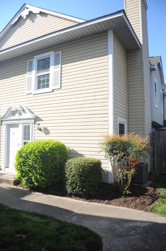 Foto principal - 532 Birdneck Rd N