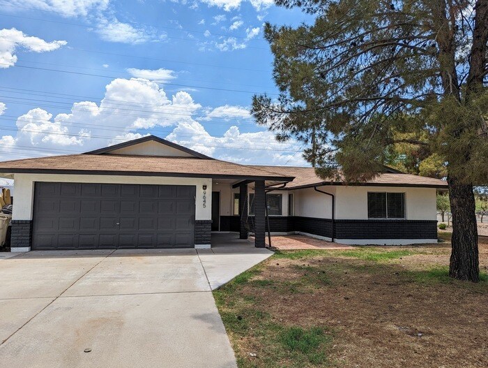 9645 W Las Palmaritas Dr, Peoria, AZ 85345 House for Rent in Peoria