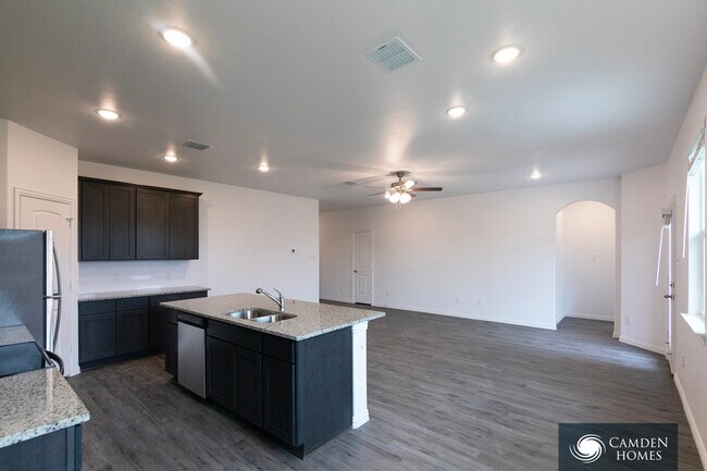 Foto del edificio - 18537 Co Rd 4001