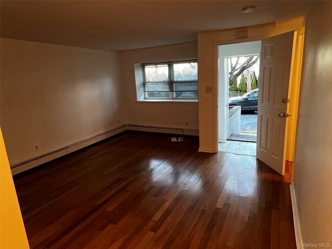 Foto del edificio - 101 Sterling Ave