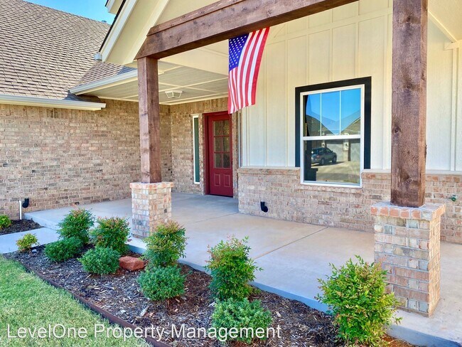 Building Photo - 4 br, 2 bath House - 12016 SW 50th Street