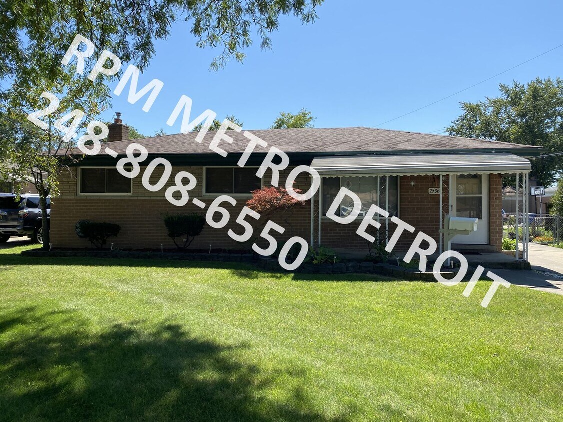 2536 Dundee Dr, Warren, MI 48092 House Rental in Warren, MI