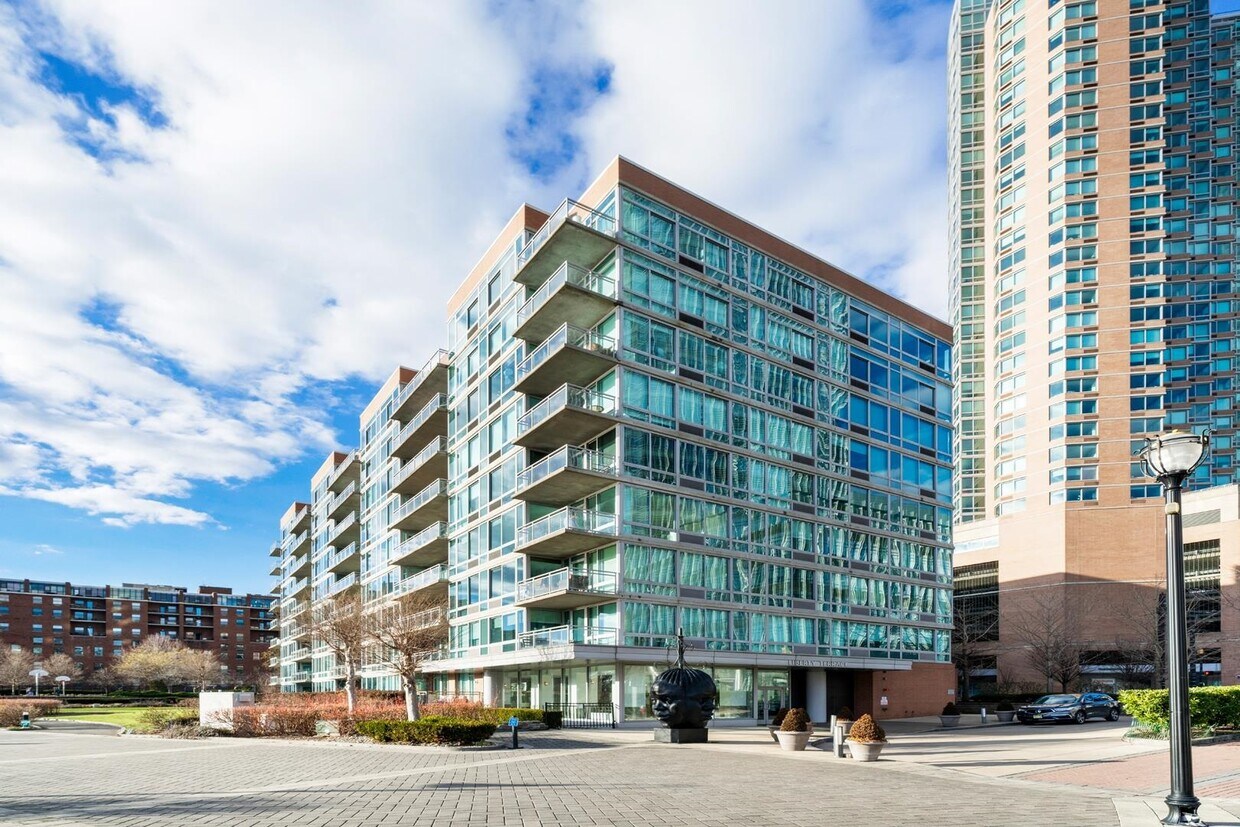 New Jersey Luxury Apartments For Rent - 25304 Rentals | Zillow