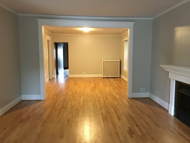 Building Photo - 104 N Kenilworth Ave
